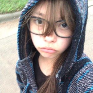 Meet your Posher, Kai